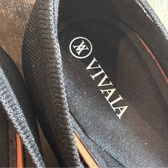 VIVAIA Sz 42 Pointy Toe Breathable Fabric Canvas  Slip On Wedges Shoes - Picture 3 of 10